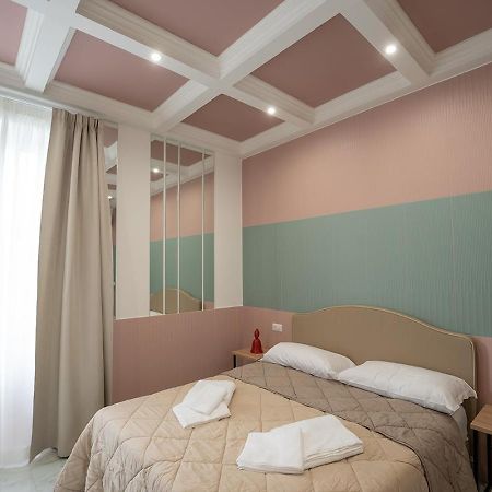 Greros H. Rooms Napoli Centro By Clapa Group Dislocated Hospitality Nápoles Exterior foto