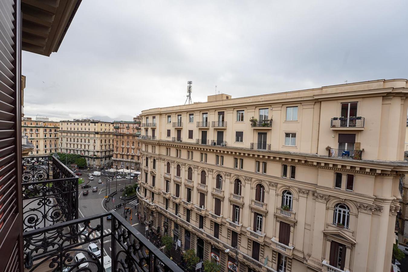 Greros H. Rooms Napoli Centro By Clapa Group Dislocated Hospitality Nápoles Exterior foto