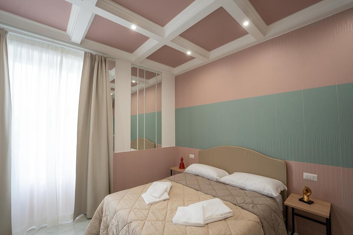 Greros H. Rooms Napoli Centro By Clapa Group Dislocated Hospitality Nápoles Exterior foto